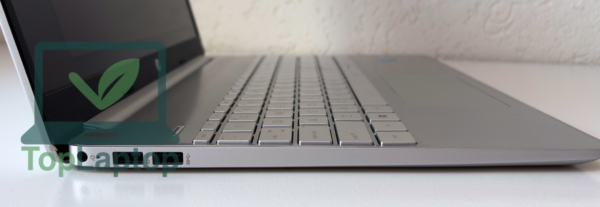 HP Laptop 15s-fq2525nd