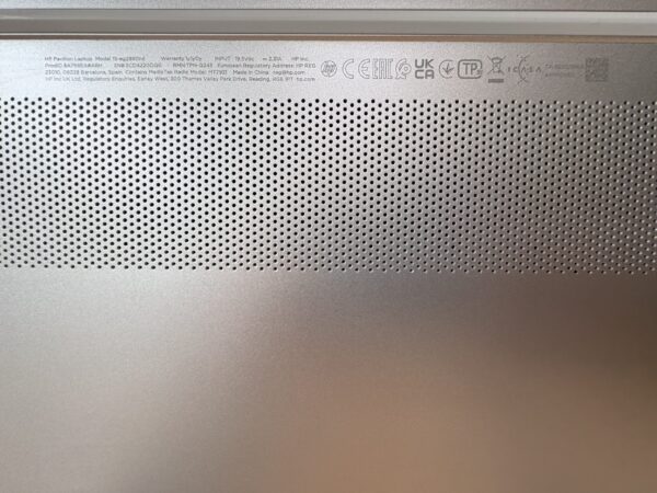 HP Pavilion 15-eg2980nd laptop