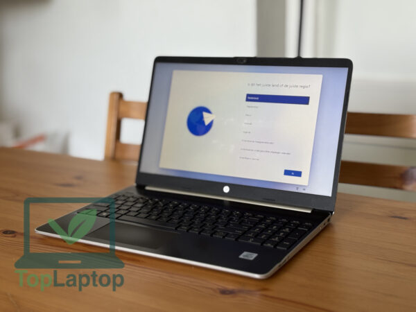 HP Laptop 15s-fq1421nd i3 8GB RAM 256GB SSD